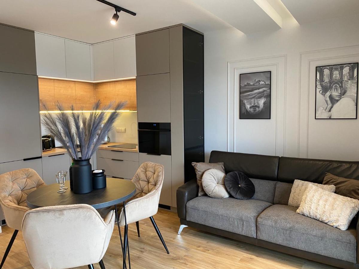 Family & Business Elegant Apartments Kadzielnia, Ul Zgody, Stadion Korona, Wdk -1 Bedroom, Terrace, Garage - New! Келце Екстериор снимка
