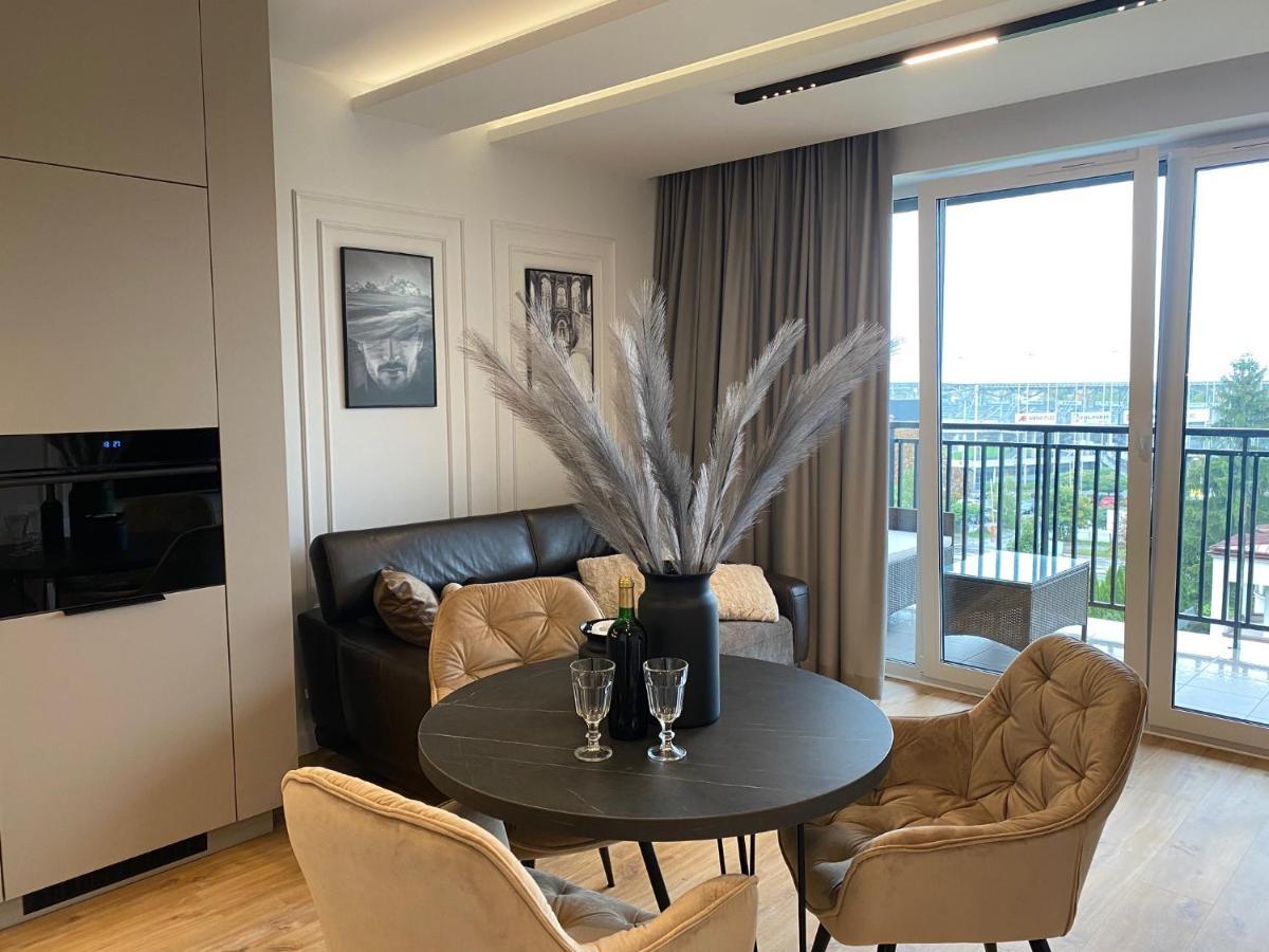 Family & Business Elegant Apartments Kadzielnia, Ul Zgody, Stadion Korona, Wdk -1 Bedroom, Terrace, Garage - New! Келце Екстериор снимка
